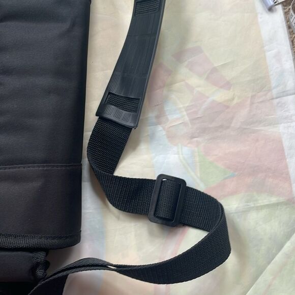 Club Wyndham Black Padded Laptop Messenger Shoulder Black Bag Travel Tote New - Picture 10 of 10